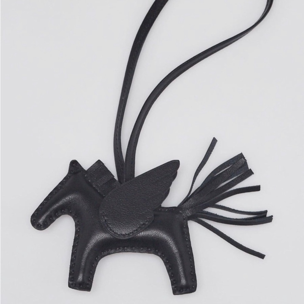 NEW HERMES So Black Milo Lambskin Leather GriGri Rodeo Horse PM Bag Charm